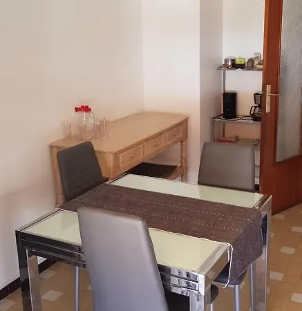 Le Phoebus Apartment